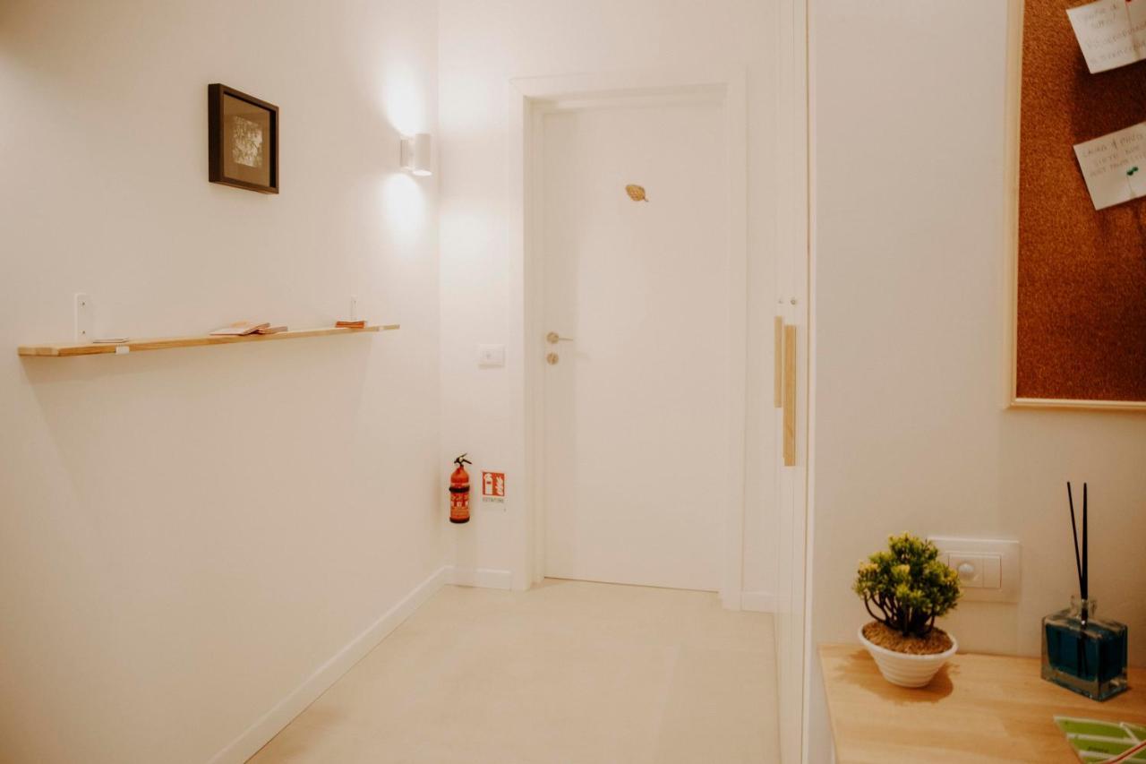 Petrarca17 Guest House A Due Passi Dal Mare 泰拉奇纳 外观 照片