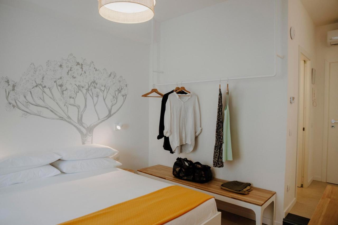 Petrarca17 Guest House A Due Passi Dal Mare 泰拉奇纳 外观 照片