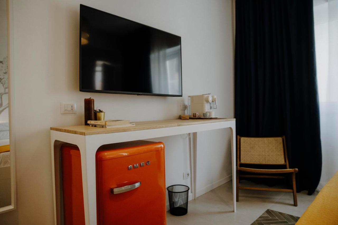 Petrarca17 Guest House A Due Passi Dal Mare 泰拉奇纳 外观 照片